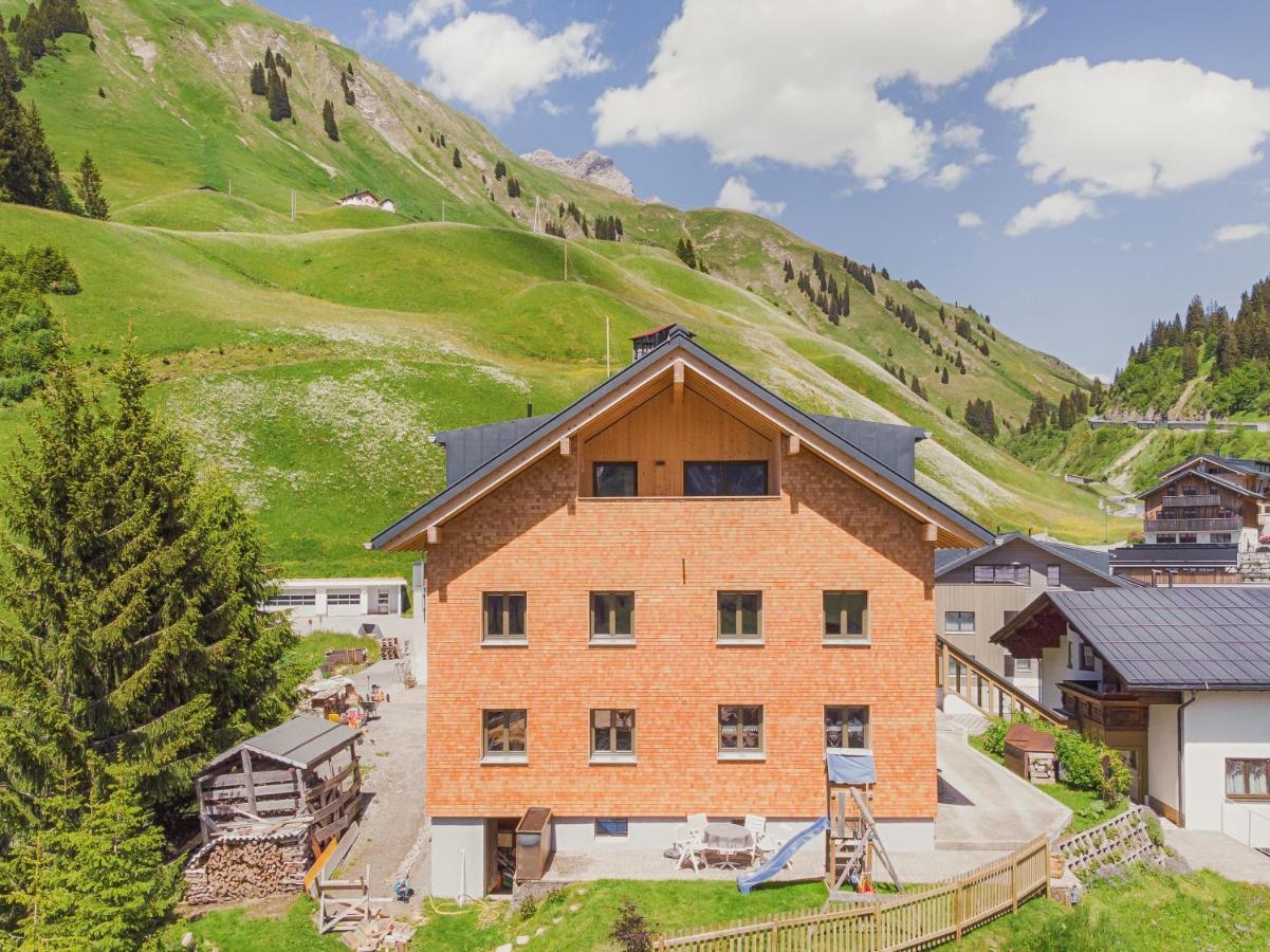 Haus Berghof Acomodação com café da manhã Schröcken Exterior foto